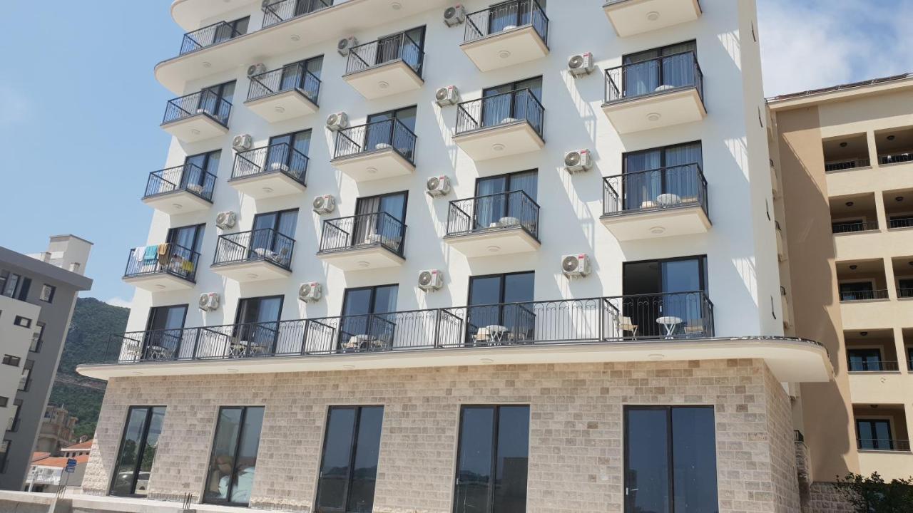 Hotel Svarog Bečići 외부 사진