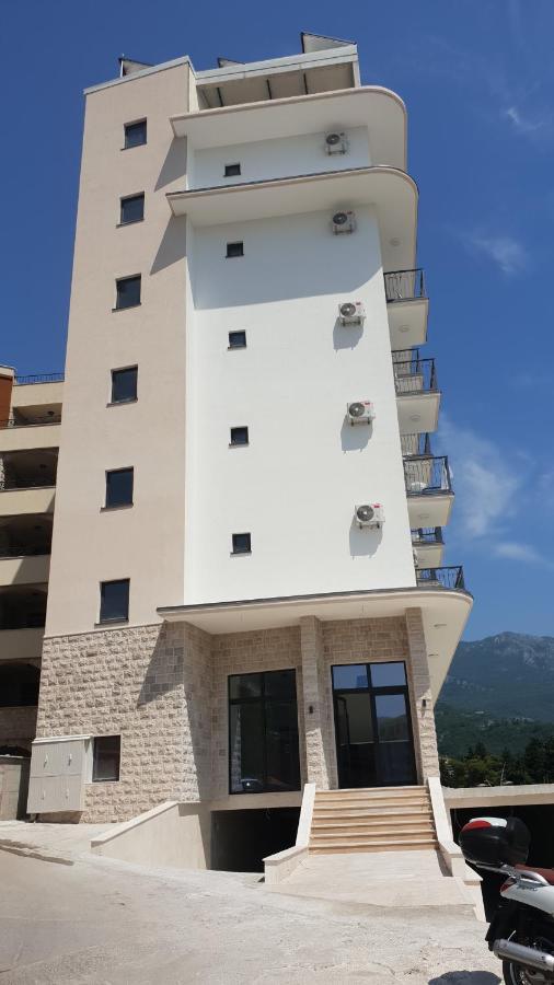 Hotel Svarog Bečići 외부 사진