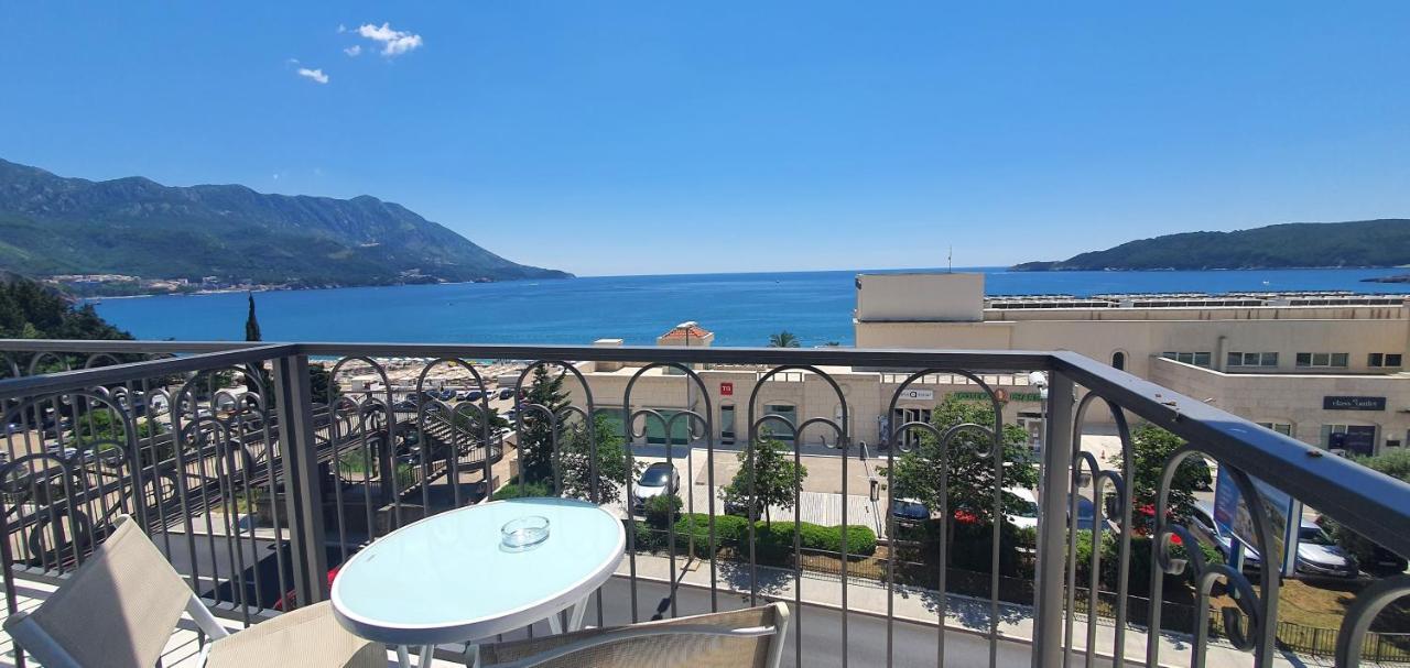 Hotel Svarog Bečići 외부 사진